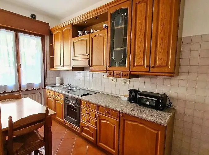 Jever House Apartman *